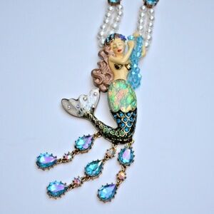 Rare Betsey Johnson Into The Blue Sea Jeweled Cascade Crystal Mermaid Necklace
